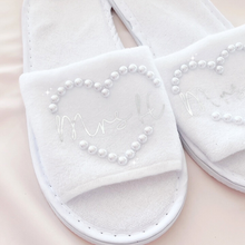 Load image into Gallery viewer, Pearl custom heart bride slippers