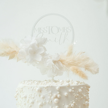 Load image into Gallery viewer, dried floral flowers circle round wedding bridal shower baby shower cake topper