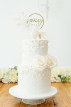 Load image into Gallery viewer, dried floral flowers circle round wedding bridal shower baby shower cake topper