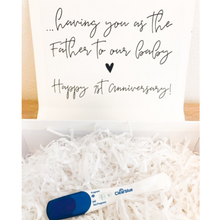 Load image into Gallery viewer, Pregnancy announcement personalized gift box